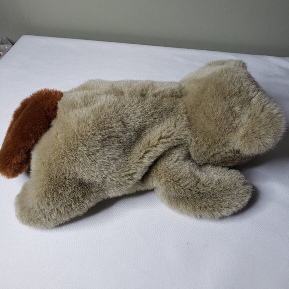 Adorable Vintage ABC Distributing Gray Plush Beaver Hand Puppet Stuffed Animal - Picture 3 of 8